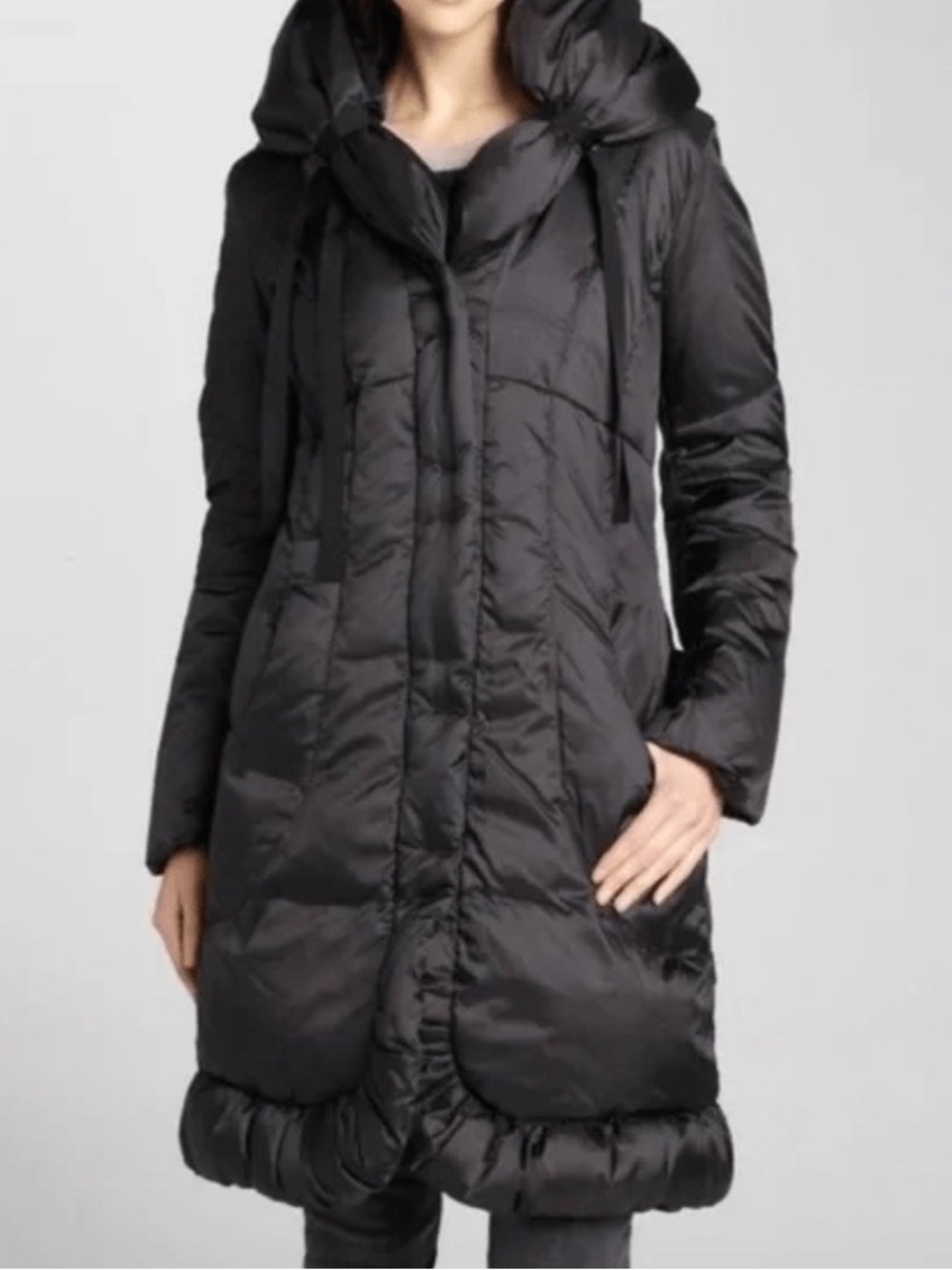 NWT Tahari Black Elissa Down Puffer Coat, Size Small